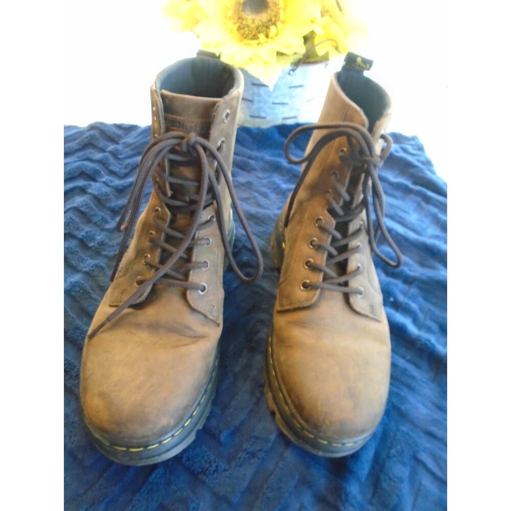 Dr. Martens Crazy Horse Brown Combs Leather Boots mens 8 ladies 9